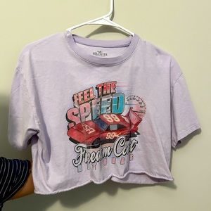 HOLLISTER lavender cropped tee